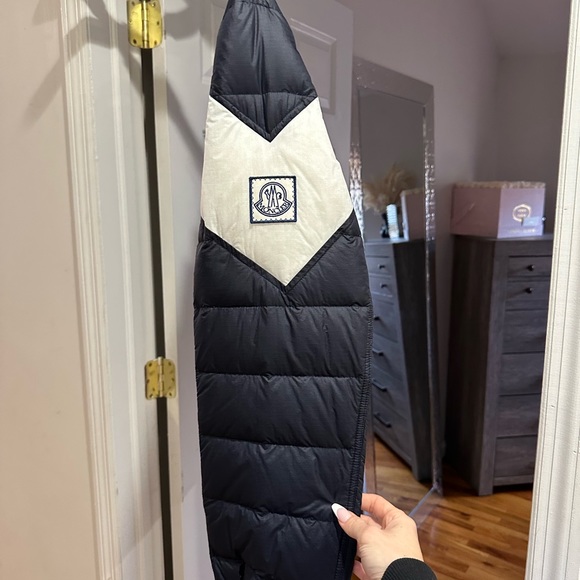 MONCLER Bomber jacket. Mint condition ( Basically New) worn once! - Picture 3 of 4